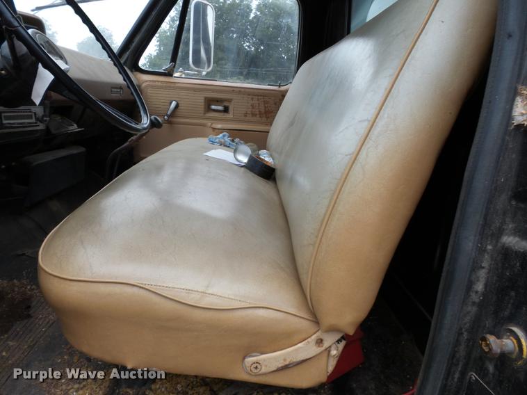 image for item K3456 1978 Chevrolet C65 grain truck