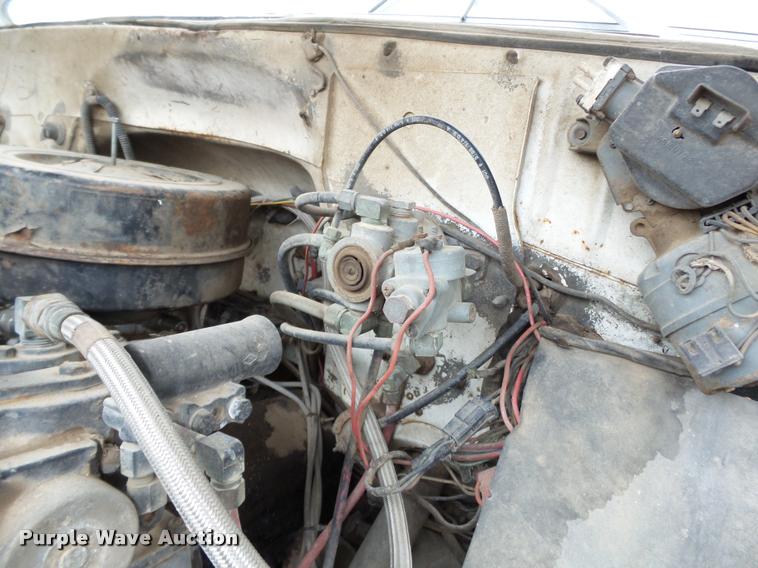 image for item K3457 1975 Chevrolet C65 grain truck