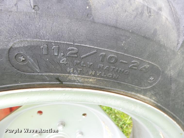 image for item K5661 Massey-Ferguson 210 tractor