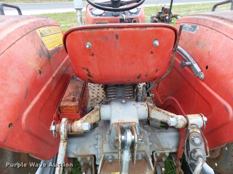 image for item K5661 Massey-Ferguson 210 tractor