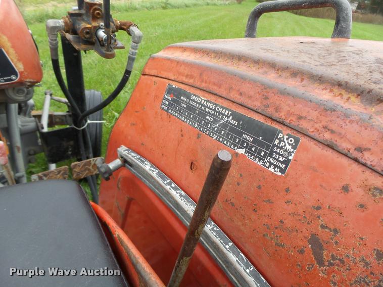 image for item K5661 Massey-Ferguson 210 tractor