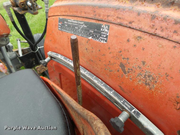 image for item K5661 Massey-Ferguson 210 tractor