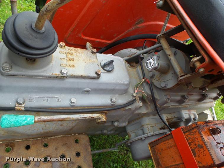 image for item K5661 Massey-Ferguson 210 tractor