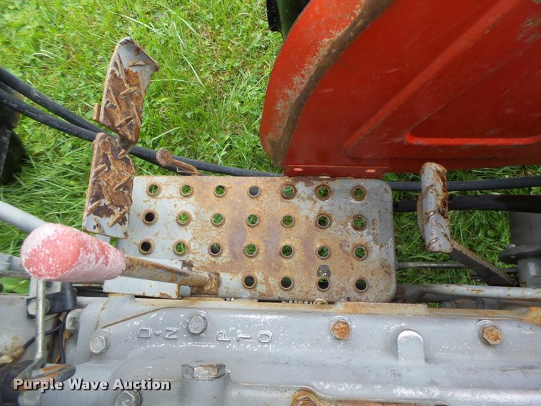 image for item K5661 Massey-Ferguson 210 tractor
