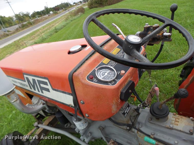 image for item K5661 Massey-Ferguson 210 tractor