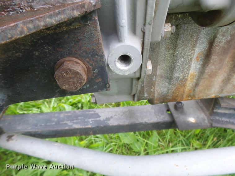 image for item K5661 Massey-Ferguson 210 tractor