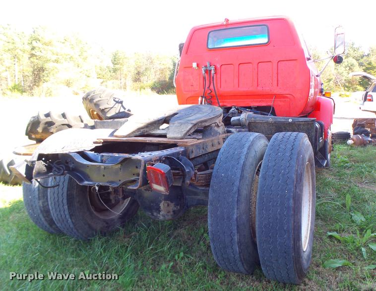 image for item K5665 1988 Chevrolet Kodiak semi truck