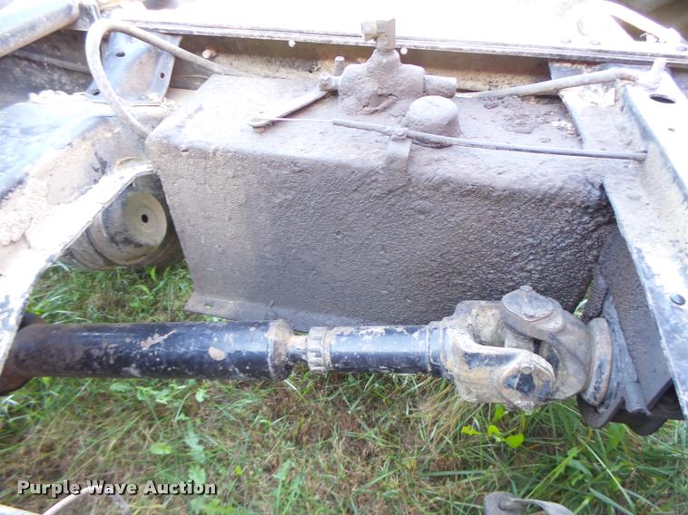 image for item K5665 1988 Chevrolet Kodiak semi truck