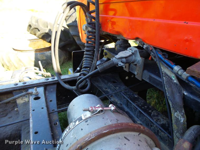 image for item K5665 1988 Chevrolet Kodiak semi truck