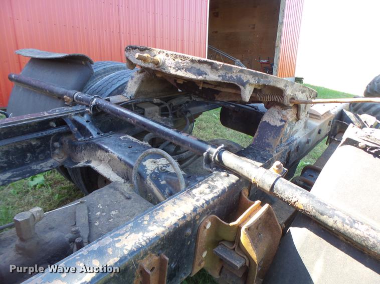 image for item K5665 1988 Chevrolet Kodiak semi truck