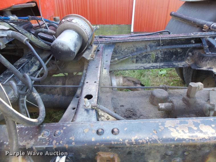 image for item K5665 1988 Chevrolet Kodiak semi truck