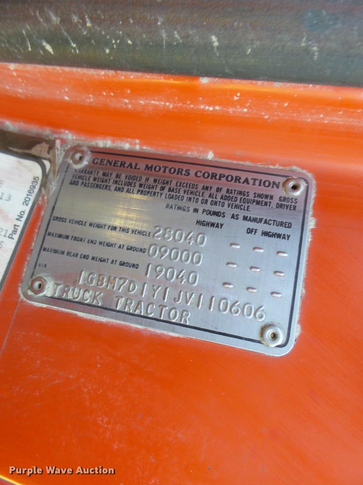 image for item K5665 1988 Chevrolet Kodiak semi truck