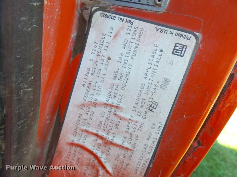 image for item K5665 1988 Chevrolet Kodiak semi truck