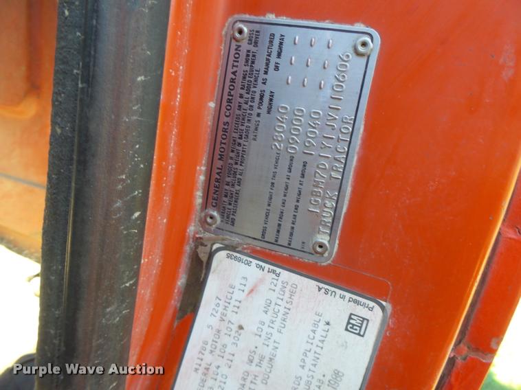 image for item K5665 1988 Chevrolet Kodiak semi truck