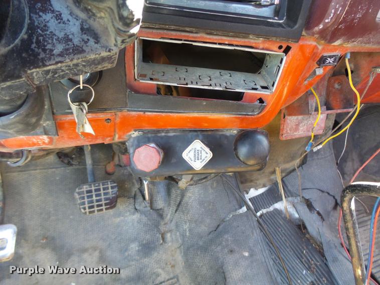 image for item K5665 1988 Chevrolet Kodiak semi truck