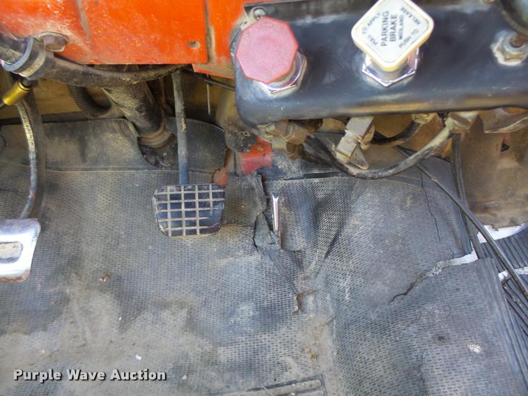 image for item K5665 1988 Chevrolet Kodiak semi truck