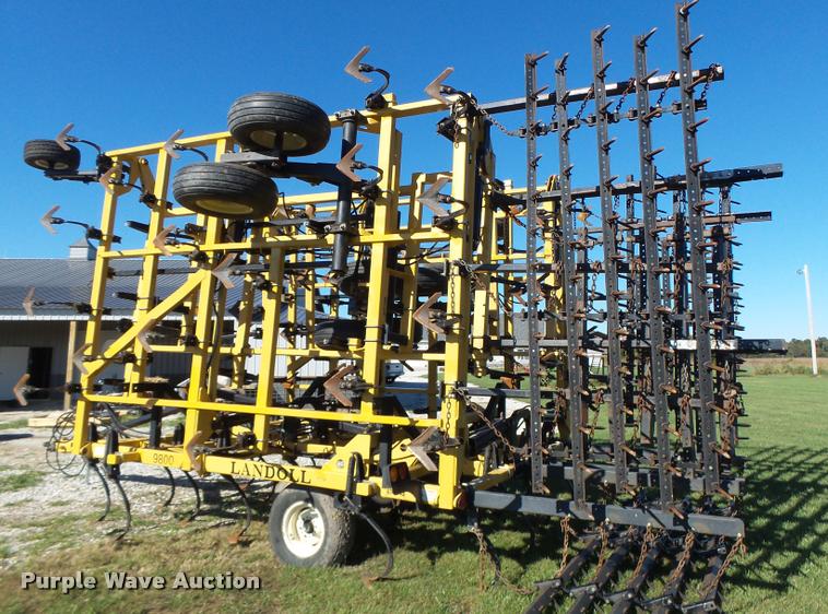 image for item K5671 Landoll 9800 field cultivator