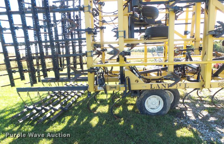 image for item K5671 Landoll 9800 field cultivator