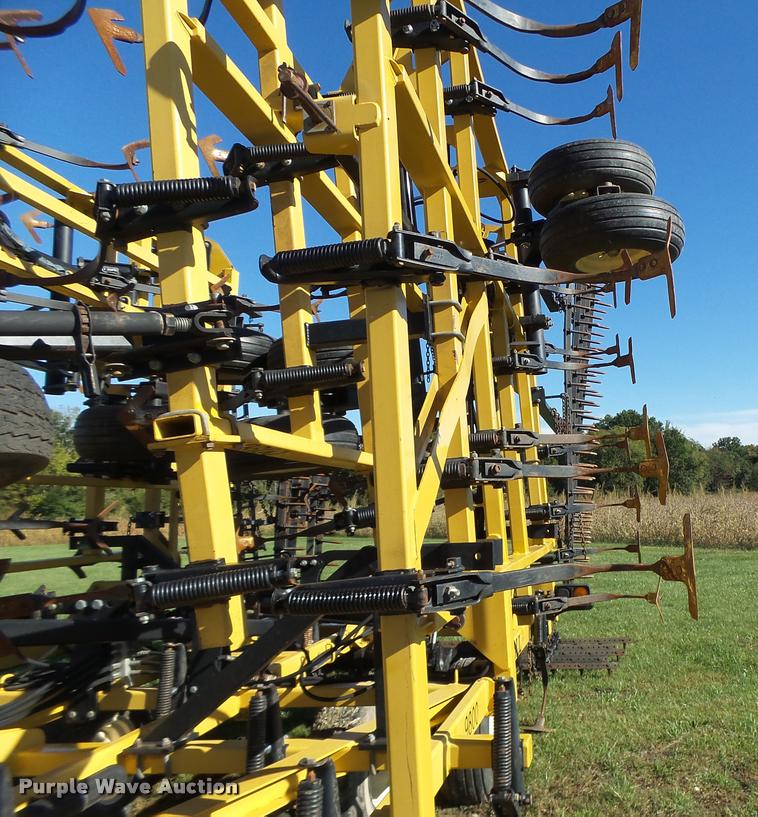 image for item K5671 Landoll 9800 field cultivator