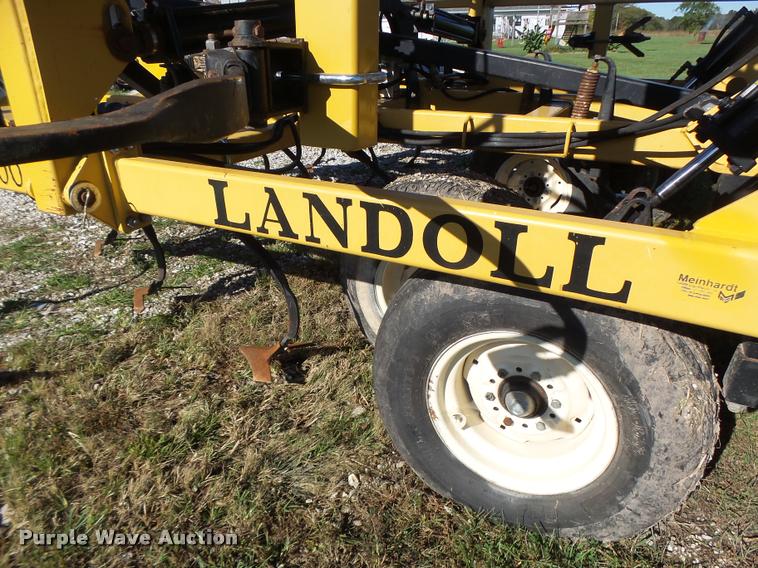 image for item K5671 Landoll 9800 field cultivator