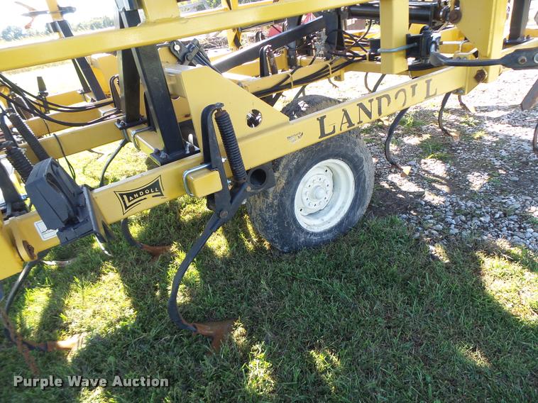 image for item K5671 Landoll 9800 field cultivator