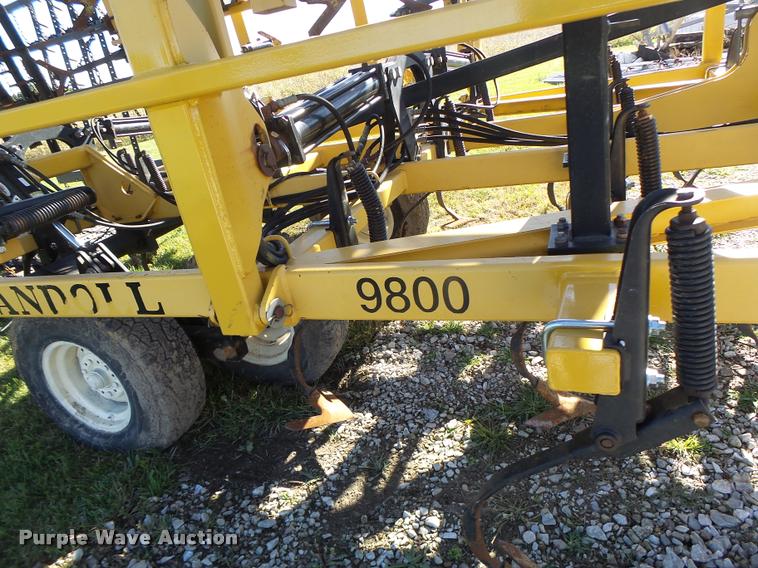 image for item K5671 Landoll 9800 field cultivator
