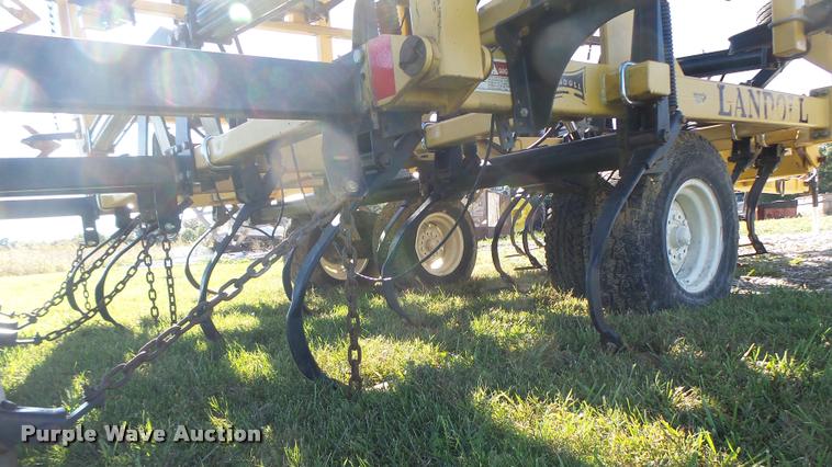 image for item K5671 Landoll 9800 field cultivator