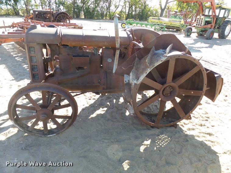 image for item L3334 Fordson tractor