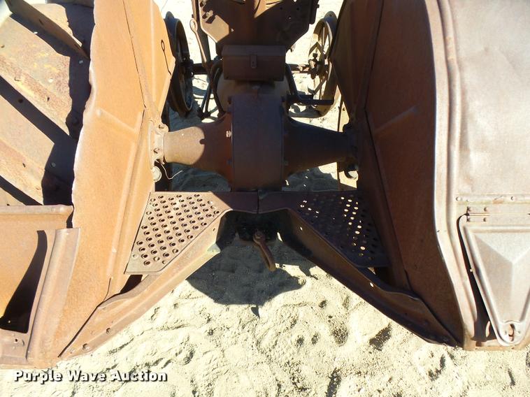 image for item L3334 Fordson tractor