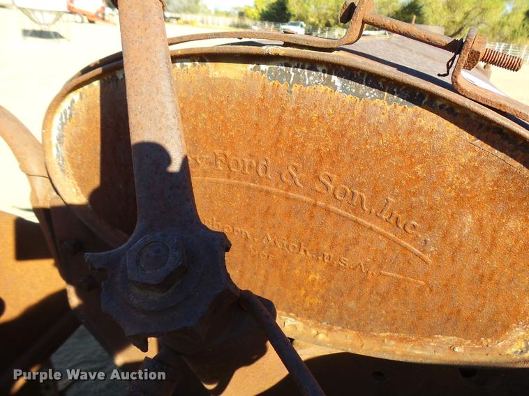 image for item L3334 Fordson tractor