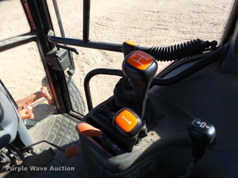 image for item L3353 1999 New Holland TS100 tractor