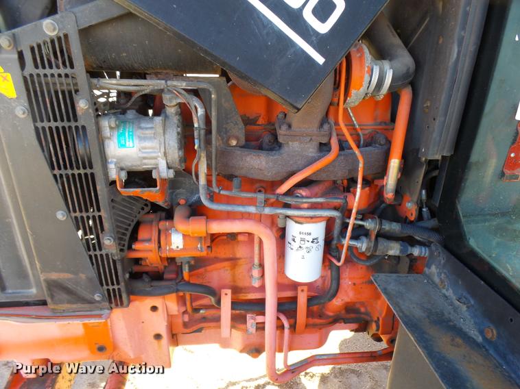 image for item L3353 1999 New Holland TS100 tractor