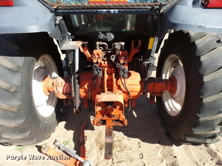 image for item L3353 1999 New Holland TS100 tractor