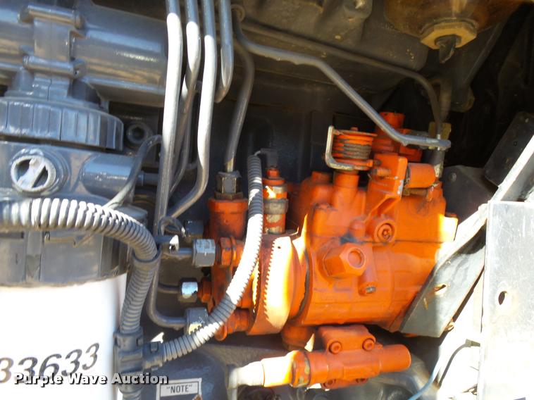 image for item L3355 2002 New Holland TS100 tractor