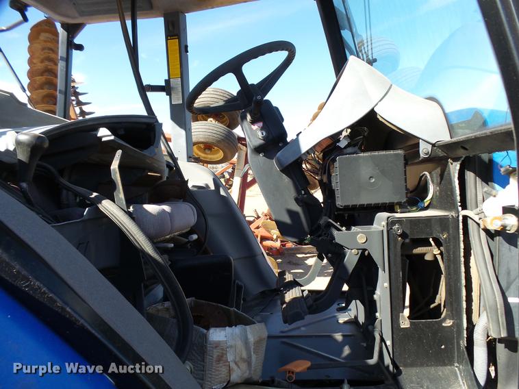 image for item L3355 2002 New Holland TS100 tractor