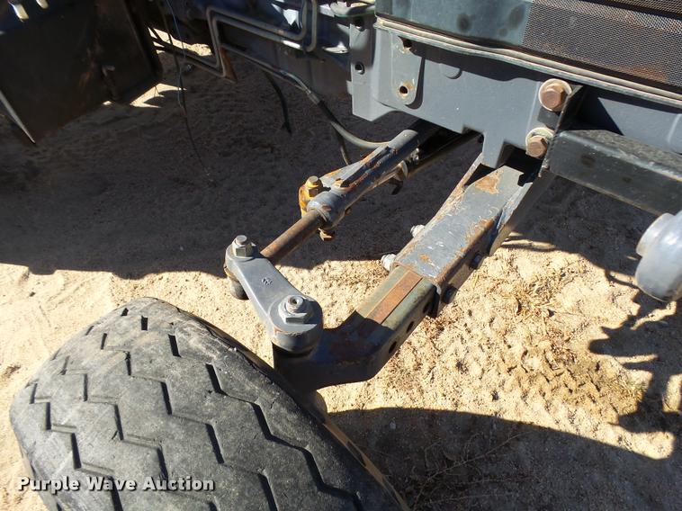 image for item L3355 2002 New Holland TS100 tractor