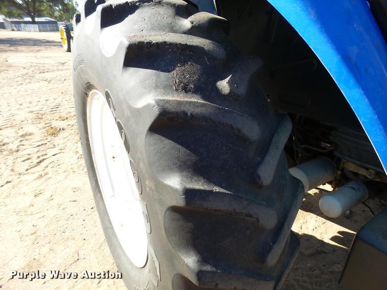 image for item L3355 2002 New Holland TS100 tractor