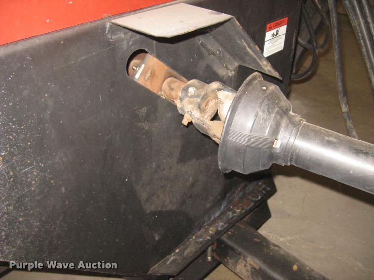 image for item L3898 DewEze Rotoslicer bale processor