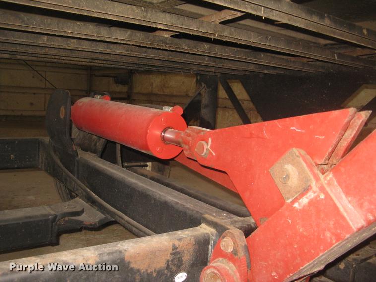 image for item L3898 DewEze Rotoslicer bale processor