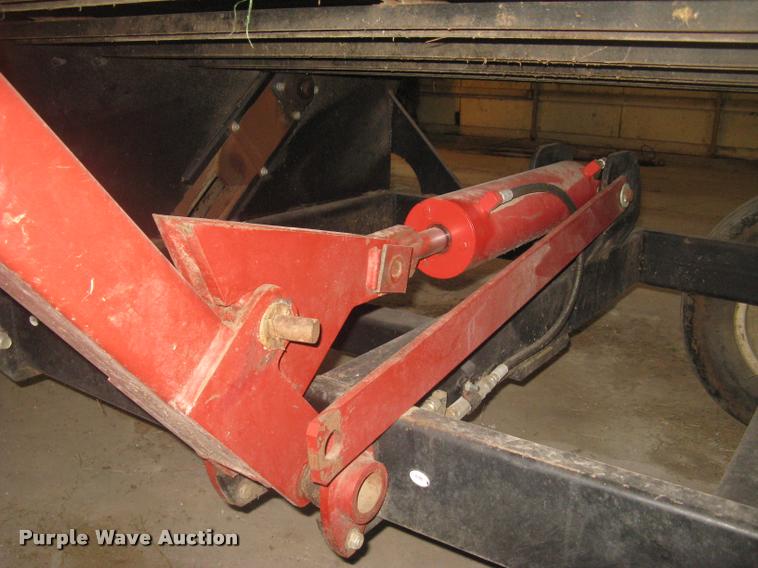 image for item L3898 DewEze Rotoslicer bale processor