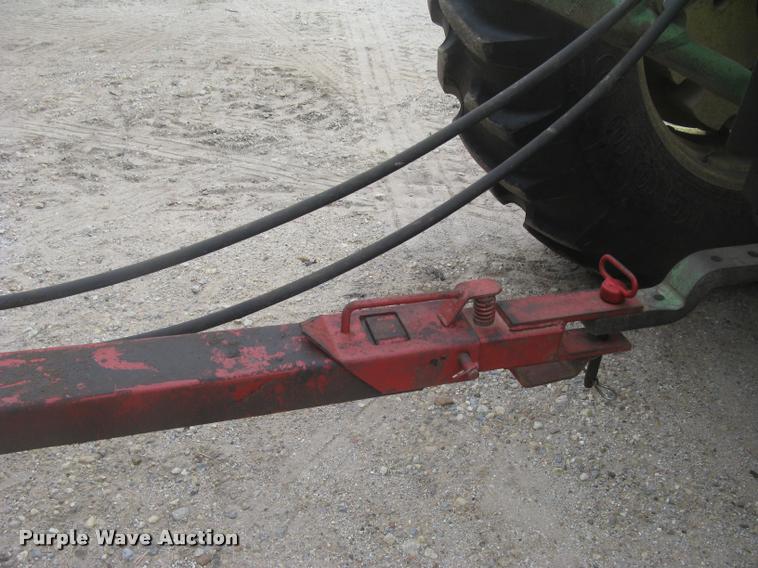 image for item L3899 Unverferth 375 grain wagon