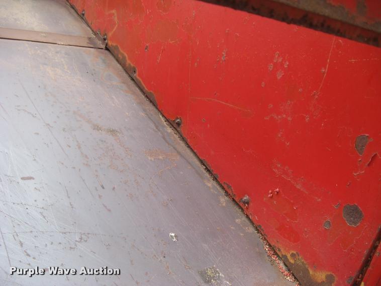 image for item L3899 Unverferth 375 grain wagon