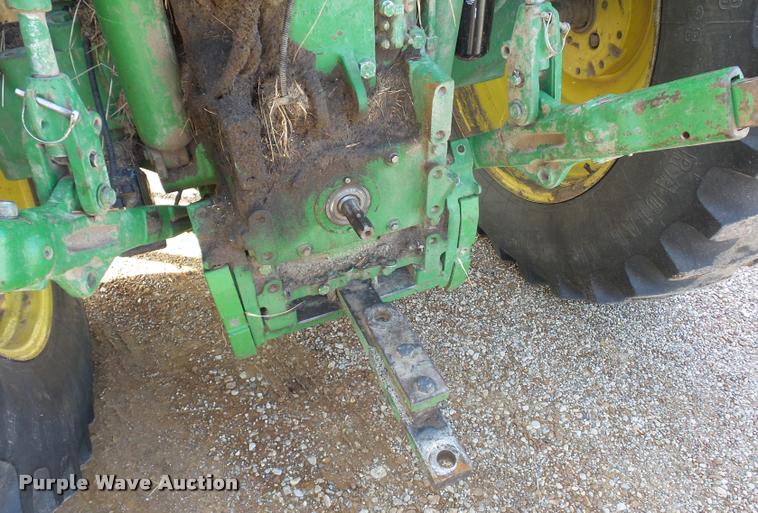 image for item L4371 1994 John Deere 7400 MFWD tractor