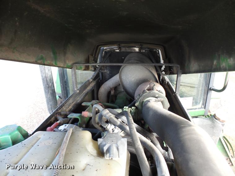 image for item L4371 1994 John Deere 7400 MFWD tractor