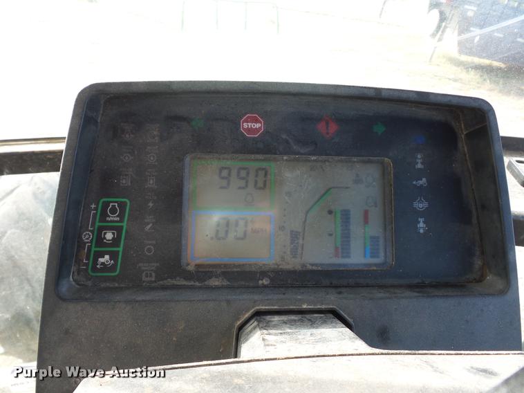 image for item L4371 1994 John Deere 7400 MFWD tractor