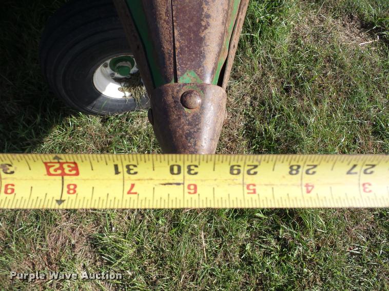 image for item L4375 E-Z Trail 880 header trailer