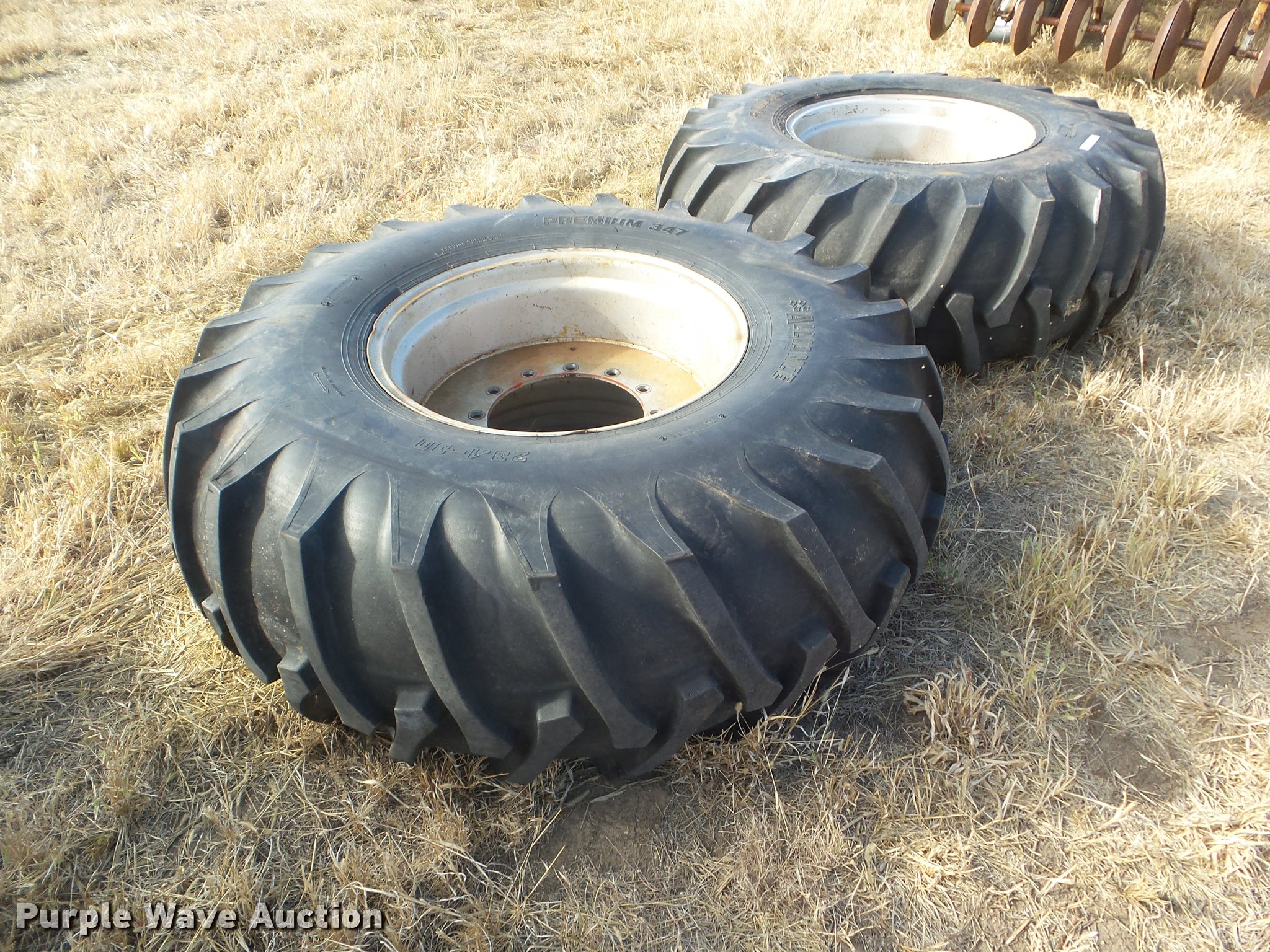 (2) MasseyFerguson 23.130 combine tires in Sublette, KS Item AP9609