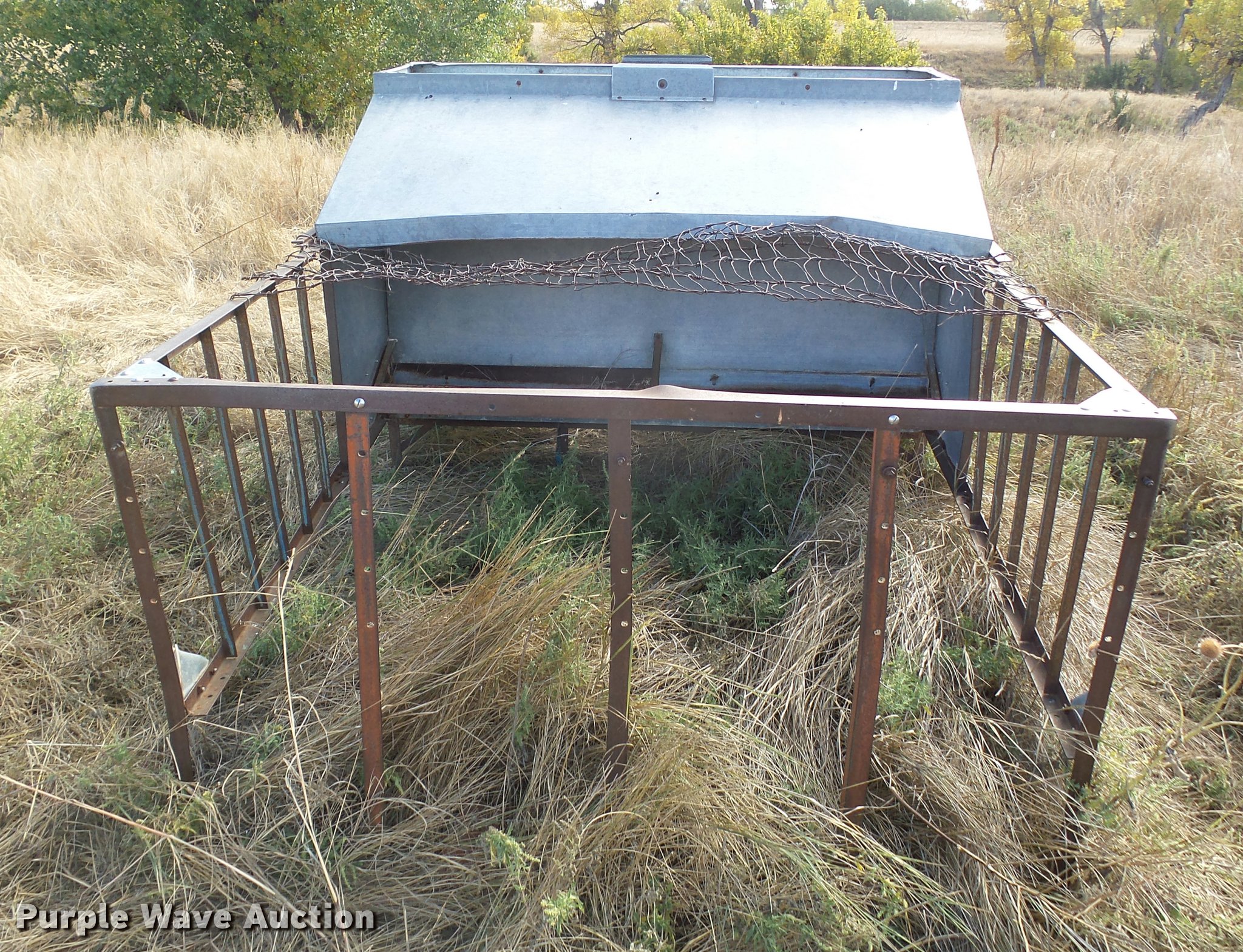 Calf Creep Feeder With Cage Item Da4654 11 9 2016