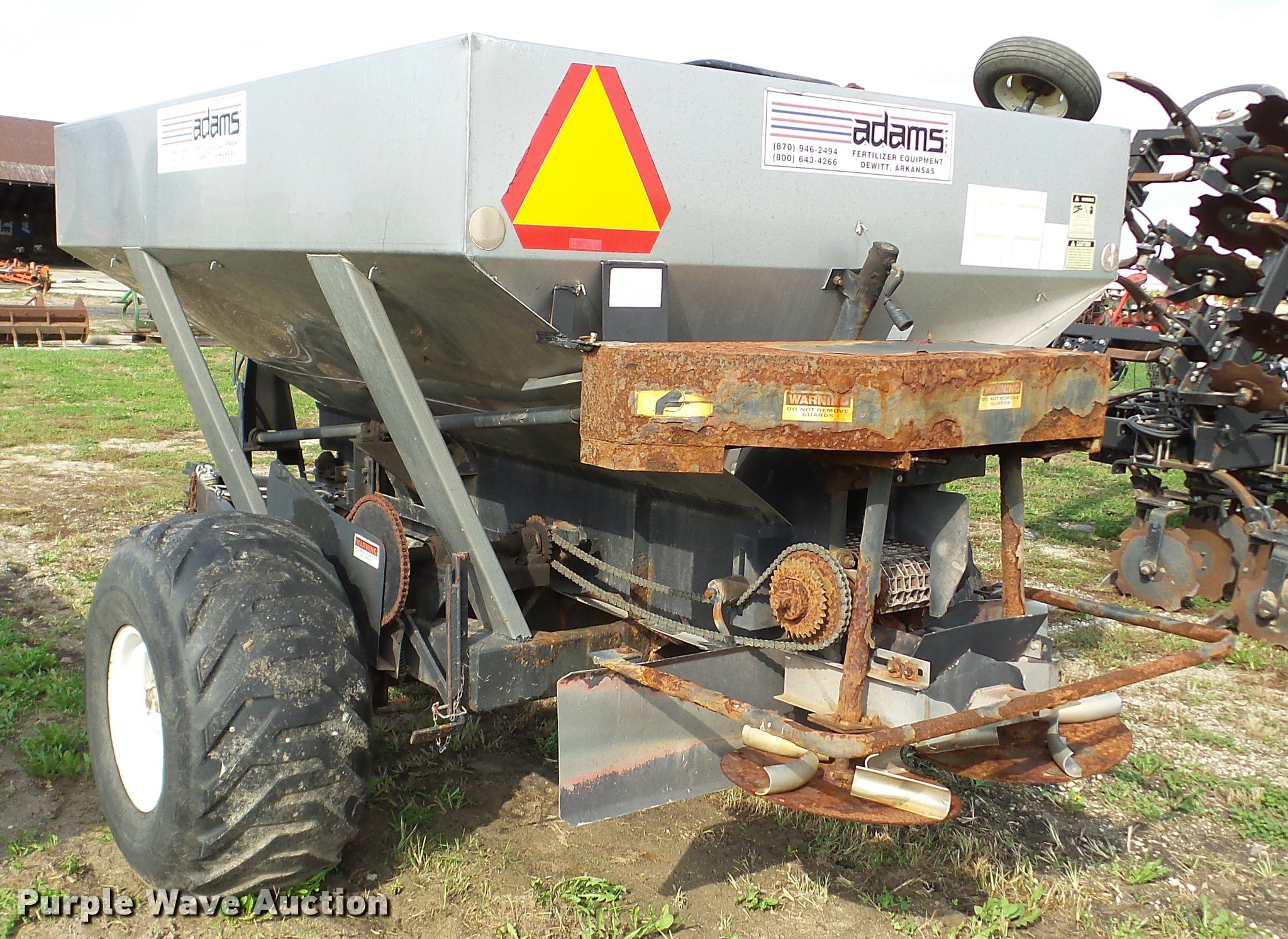 Adams fertilizer spreader in Minooka, IL Item DA8952 sold Purple Wave