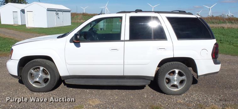 image for item AL9088 2005 Chevrolet TrailBlazer LT SUV